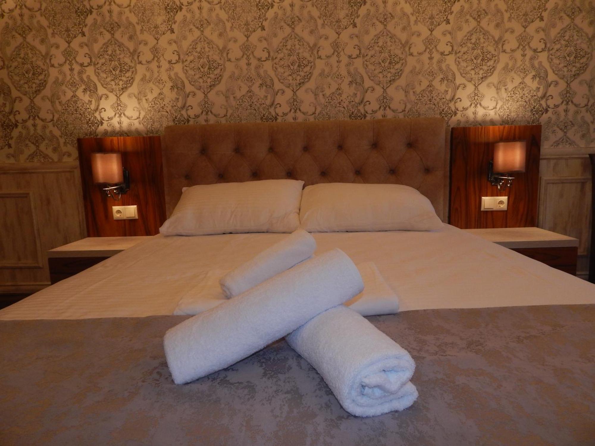 Melini Boutique Hotel Batumi Eksteriør bilde