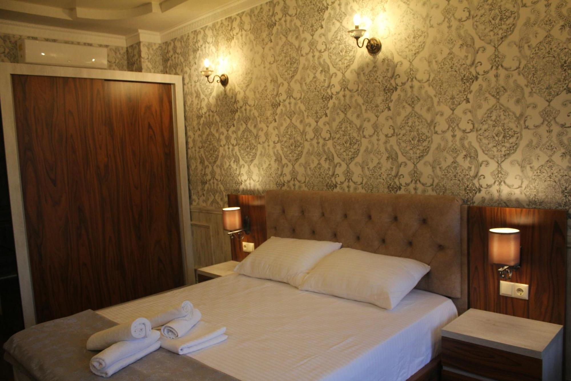 Melini Boutique Hotel Batumi Eksteriør bilde