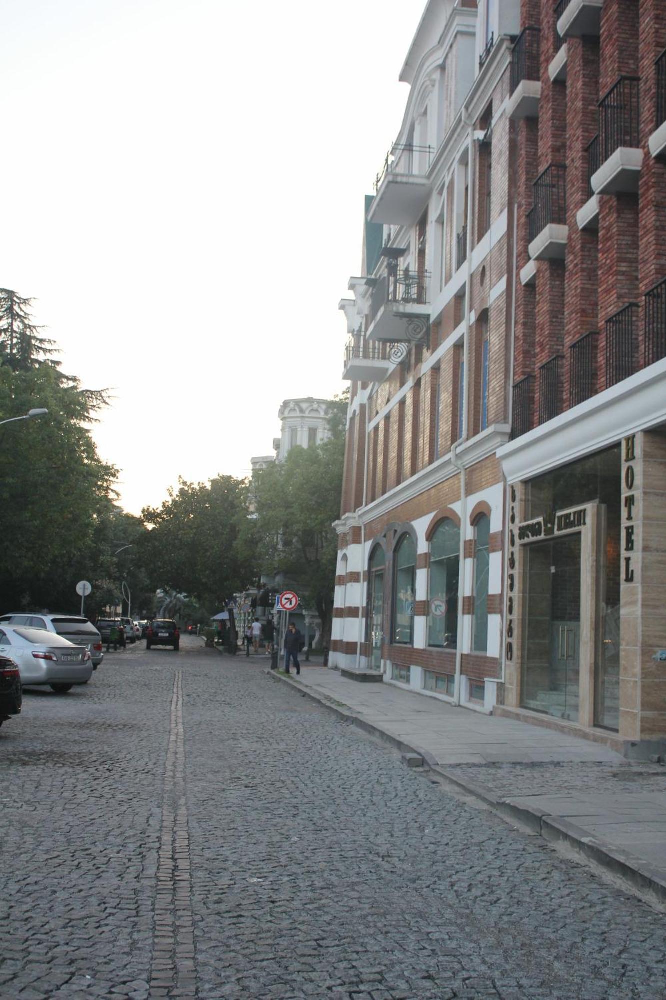 Melini Boutique Hotel Batumi Eksteriør bilde